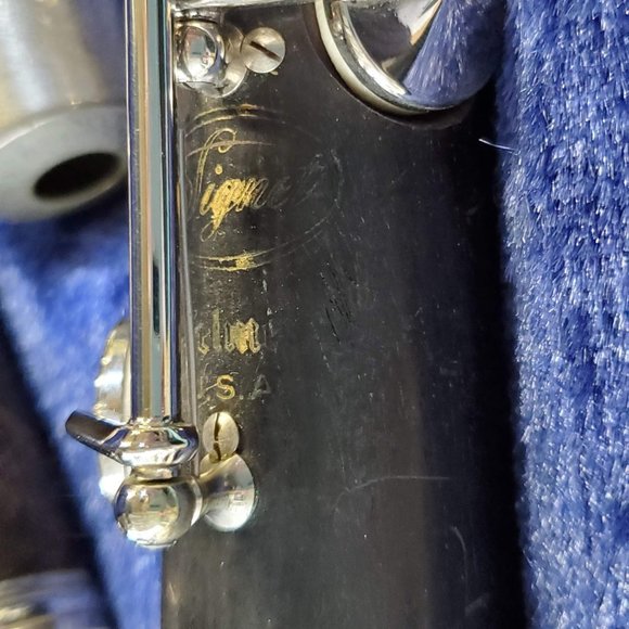 Wood Vintage Selmer Clarinet with Case - Picture 5 of 12